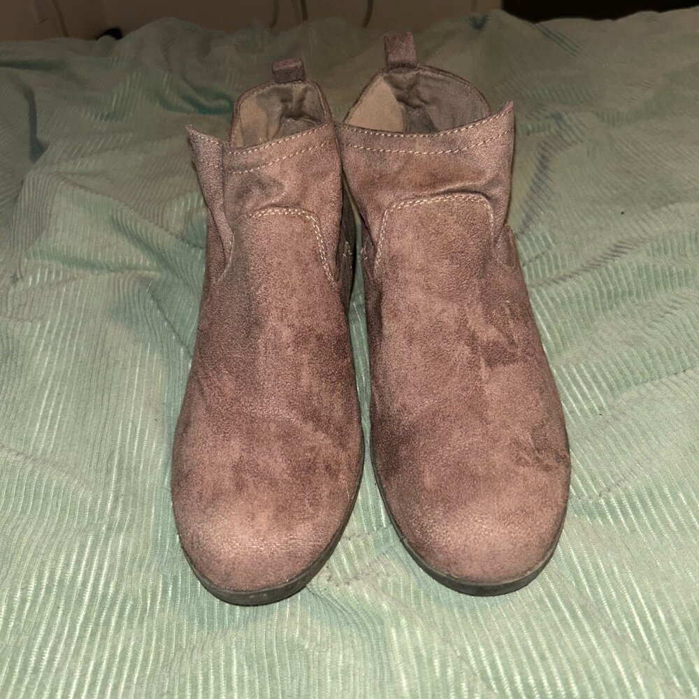 Booties - Picture 3 of 5